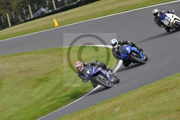 Motorcycle action photographs;Trackday digital images;cadwell;cadwell park photographs;event digital images;eventdigitalimages;motor racing louth lincolnshire;no limits trackdays;peter wileman photography;trackday;trackday photos