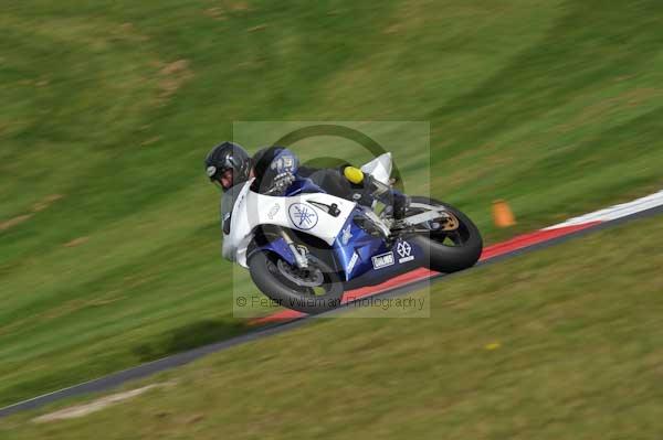 Motorcycle action photographs;Trackday digital images;cadwell;cadwell park photographs;event digital images;eventdigitalimages;motor racing louth lincolnshire;no limits trackdays;peter wileman photography;trackday;trackday photos
