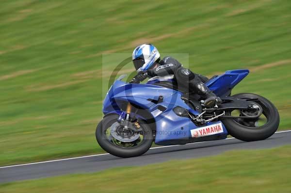 Motorcycle action photographs;Trackday digital images;cadwell;cadwell park photographs;event digital images;eventdigitalimages;motor racing louth lincolnshire;no limits trackdays;peter wileman photography;trackday;trackday photos