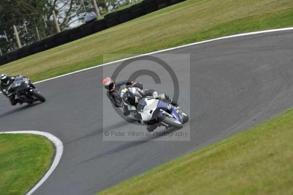 Motorcycle action photographs;Trackday digital images;cadwell;cadwell park photographs;event digital images;eventdigitalimages;motor racing louth lincolnshire;no limits trackdays;peter wileman photography;trackday;trackday photos