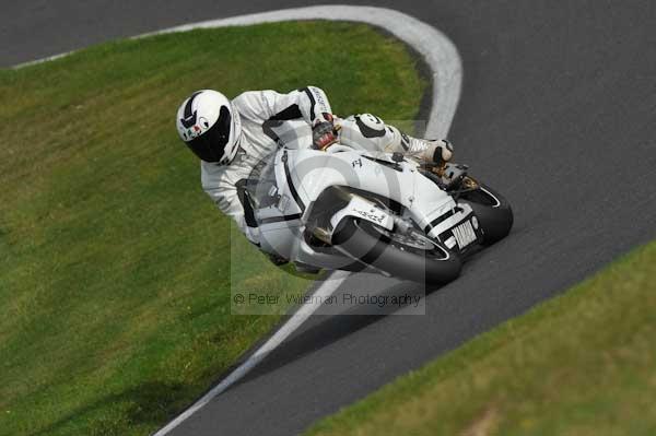 Motorcycle action photographs;Trackday digital images;cadwell;cadwell park photographs;event digital images;eventdigitalimages;motor racing louth lincolnshire;no limits trackdays;peter wileman photography;trackday;trackday photos