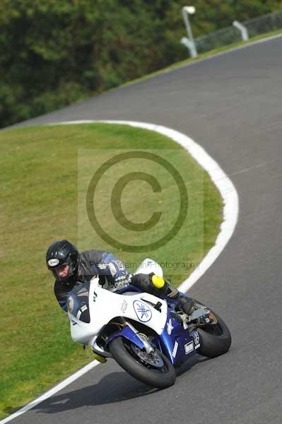 Motorcycle action photographs;Trackday digital images;cadwell;cadwell park photographs;event digital images;eventdigitalimages;motor racing louth lincolnshire;no limits trackdays;peter wileman photography;trackday;trackday photos