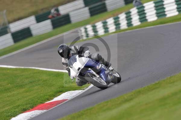 Motorcycle action photographs;Trackday digital images;cadwell;cadwell park photographs;event digital images;eventdigitalimages;motor racing louth lincolnshire;no limits trackdays;peter wileman photography;trackday;trackday photos