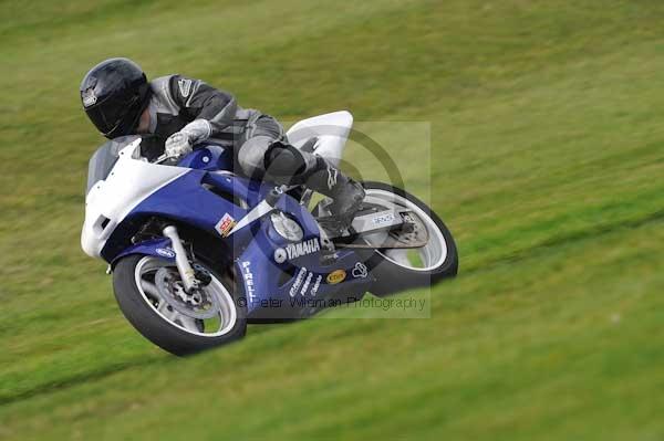 Motorcycle action photographs;Trackday digital images;cadwell;cadwell park photographs;event digital images;eventdigitalimages;motor racing louth lincolnshire;no limits trackdays;peter wileman photography;trackday;trackday photos