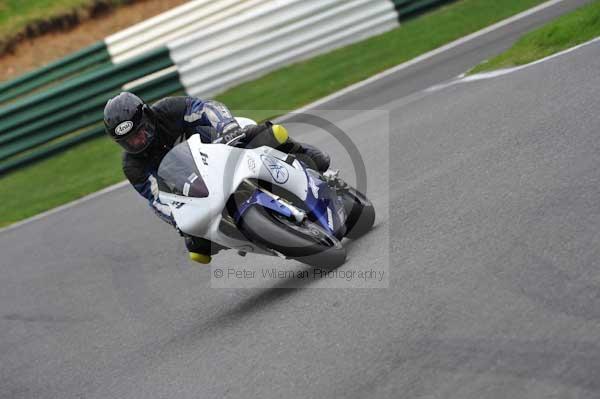 Motorcycle action photographs;Trackday digital images;cadwell;cadwell park photographs;event digital images;eventdigitalimages;motor racing louth lincolnshire;no limits trackdays;peter wileman photography;trackday;trackday photos