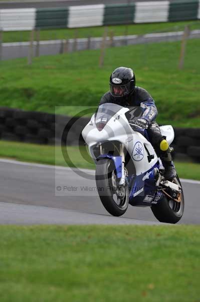 Motorcycle action photographs;Trackday digital images;cadwell;cadwell park photographs;event digital images;eventdigitalimages;motor racing louth lincolnshire;no limits trackdays;peter wileman photography;trackday;trackday photos