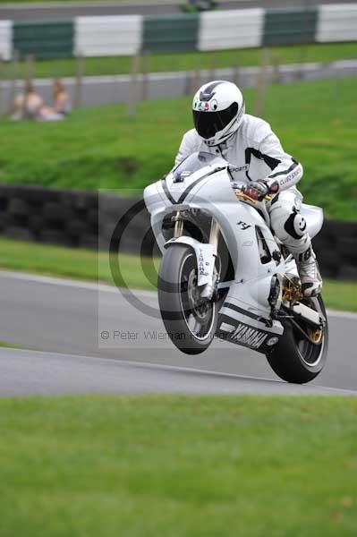 Motorcycle action photographs;Trackday digital images;cadwell;cadwell park photographs;event digital images;eventdigitalimages;motor racing louth lincolnshire;no limits trackdays;peter wileman photography;trackday;trackday photos