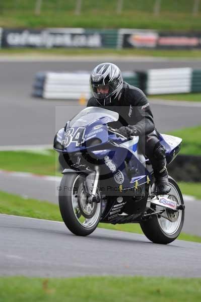 Motorcycle action photographs;Trackday digital images;cadwell;cadwell park photographs;event digital images;eventdigitalimages;motor racing louth lincolnshire;no limits trackdays;peter wileman photography;trackday;trackday photos