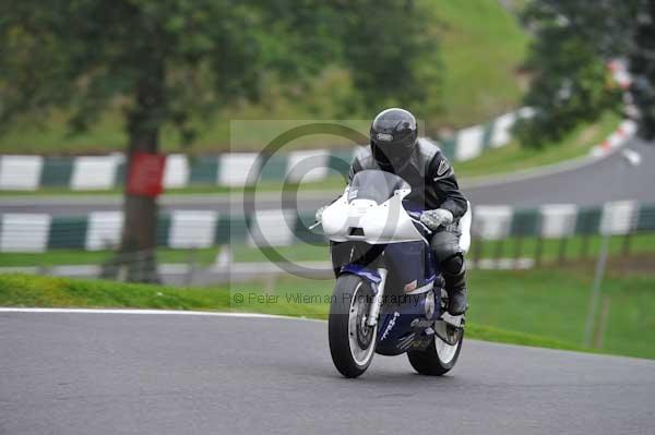 Motorcycle action photographs;Trackday digital images;cadwell;cadwell park photographs;event digital images;eventdigitalimages;motor racing louth lincolnshire;no limits trackdays;peter wileman photography;trackday;trackday photos