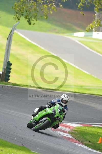 Motorcycle action photographs;Trackday digital images;cadwell;cadwell park photographs;event digital images;eventdigitalimages;motor racing louth lincolnshire;no limits trackdays;peter wileman photography;trackday;trackday photos