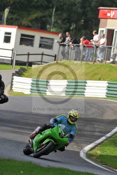 Motorcycle action photographs;Trackday digital images;cadwell;cadwell park photographs;event digital images;eventdigitalimages;motor racing louth lincolnshire;no limits trackdays;peter wileman photography;trackday;trackday photos
