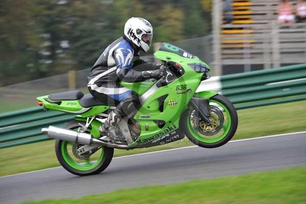 Motorcycle action photographs;Trackday digital images;cadwell;cadwell park photographs;event digital images;eventdigitalimages;motor racing louth lincolnshire;no limits trackdays;peter wileman photography;trackday;trackday photos