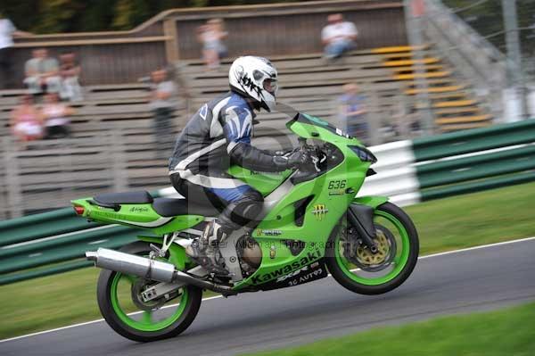 Motorcycle action photographs;Trackday digital images;cadwell;cadwell park photographs;event digital images;eventdigitalimages;motor racing louth lincolnshire;no limits trackdays;peter wileman photography;trackday;trackday photos