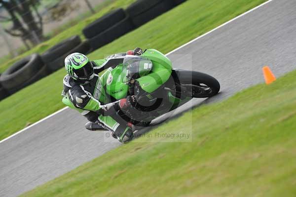 Motorcycle action photographs;Trackday digital images;cadwell;cadwell park photographs;event digital images;eventdigitalimages;motor racing louth lincolnshire;no limits trackdays;peter wileman photography;trackday;trackday photos