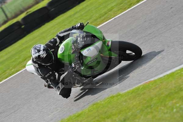 Motorcycle action photographs;Trackday digital images;cadwell;cadwell park photographs;event digital images;eventdigitalimages;motor racing louth lincolnshire;no limits trackdays;peter wileman photography;trackday;trackday photos