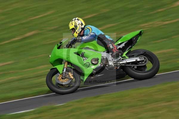 Motorcycle action photographs;Trackday digital images;cadwell;cadwell park photographs;event digital images;eventdigitalimages;motor racing louth lincolnshire;no limits trackdays;peter wileman photography;trackday;trackday photos