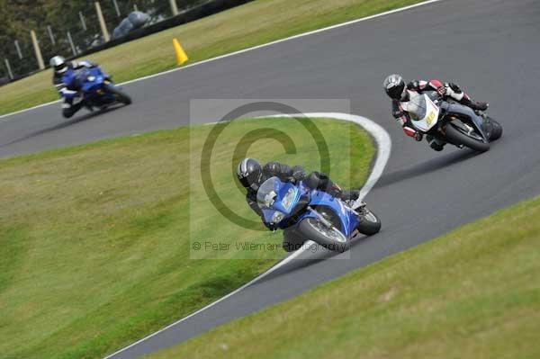 Motorcycle action photographs;Trackday digital images;cadwell;cadwell park photographs;event digital images;eventdigitalimages;motor racing louth lincolnshire;no limits trackdays;peter wileman photography;trackday;trackday photos