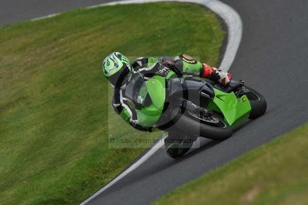 Motorcycle action photographs;Trackday digital images;cadwell;cadwell park photographs;event digital images;eventdigitalimages;motor racing louth lincolnshire;no limits trackdays;peter wileman photography;trackday;trackday photos