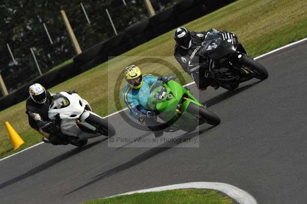 Motorcycle action photographs;Trackday digital images;cadwell;cadwell park photographs;event digital images;eventdigitalimages;motor racing louth lincolnshire;no limits trackdays;peter wileman photography;trackday;trackday photos