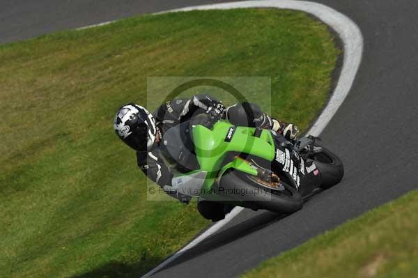 Motorcycle action photographs;Trackday digital images;cadwell;cadwell park photographs;event digital images;eventdigitalimages;motor racing louth lincolnshire;no limits trackdays;peter wileman photography;trackday;trackday photos