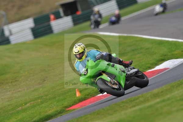 Motorcycle action photographs;Trackday digital images;cadwell;cadwell park photographs;event digital images;eventdigitalimages;motor racing louth lincolnshire;no limits trackdays;peter wileman photography;trackday;trackday photos