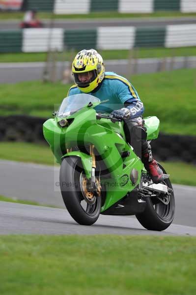 Motorcycle action photographs;Trackday digital images;cadwell;cadwell park photographs;event digital images;eventdigitalimages;motor racing louth lincolnshire;no limits trackdays;peter wileman photography;trackday;trackday photos