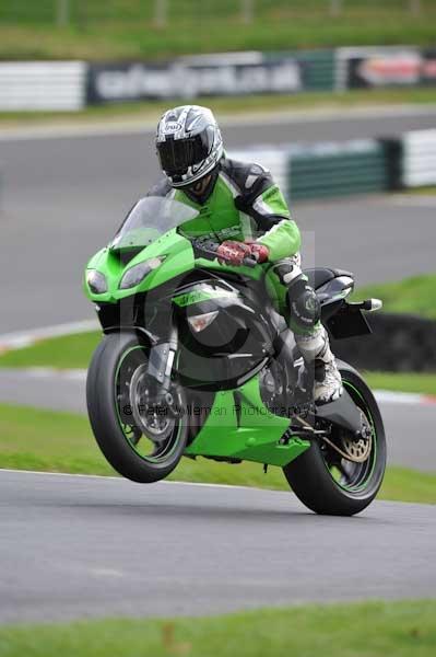 Motorcycle action photographs;Trackday digital images;cadwell;cadwell park photographs;event digital images;eventdigitalimages;motor racing louth lincolnshire;no limits trackdays;peter wileman photography;trackday;trackday photos