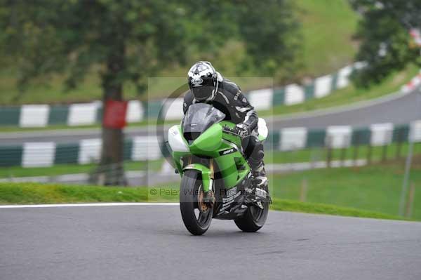 Motorcycle action photographs;Trackday digital images;cadwell;cadwell park photographs;event digital images;eventdigitalimages;motor racing louth lincolnshire;no limits trackdays;peter wileman photography;trackday;trackday photos