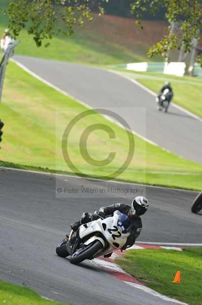 Motorcycle action photographs;Trackday digital images;cadwell;cadwell park photographs;event digital images;eventdigitalimages;motor racing louth lincolnshire;no limits trackdays;peter wileman photography;trackday;trackday photos