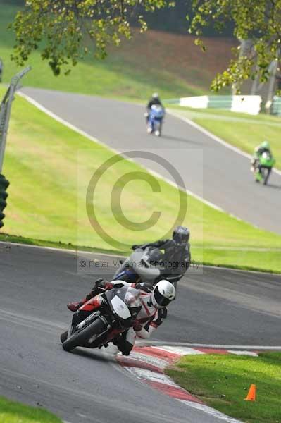 Motorcycle action photographs;Trackday digital images;cadwell;cadwell park photographs;event digital images;eventdigitalimages;motor racing louth lincolnshire;no limits trackdays;peter wileman photography;trackday;trackday photos