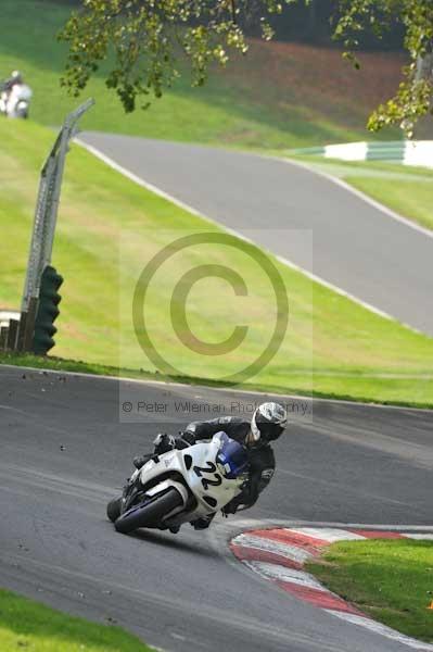 Motorcycle action photographs;Trackday digital images;cadwell;cadwell park photographs;event digital images;eventdigitalimages;motor racing louth lincolnshire;no limits trackdays;peter wileman photography;trackday;trackday photos