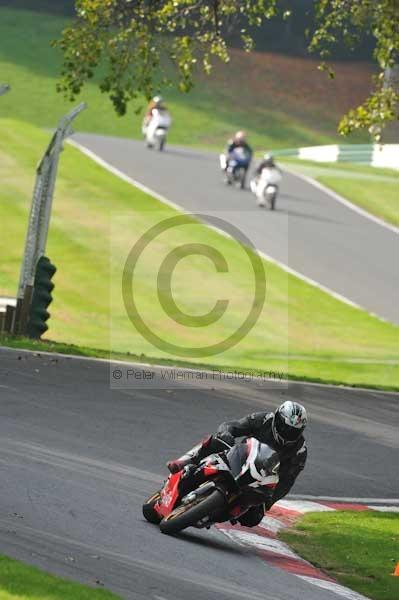 Motorcycle action photographs;Trackday digital images;cadwell;cadwell park photographs;event digital images;eventdigitalimages;motor racing louth lincolnshire;no limits trackdays;peter wileman photography;trackday;trackday photos