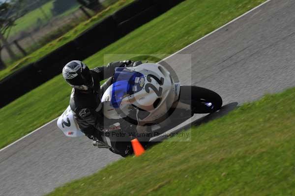 Motorcycle action photographs;Trackday digital images;cadwell;cadwell park photographs;event digital images;eventdigitalimages;motor racing louth lincolnshire;no limits trackdays;peter wileman photography;trackday;trackday photos