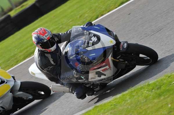 Motorcycle action photographs;Trackday digital images;cadwell;cadwell park photographs;event digital images;eventdigitalimages;motor racing louth lincolnshire;no limits trackdays;peter wileman photography;trackday;trackday photos