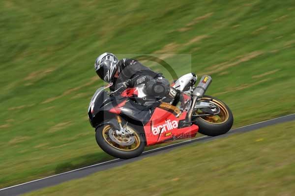 Motorcycle action photographs;Trackday digital images;cadwell;cadwell park photographs;event digital images;eventdigitalimages;motor racing louth lincolnshire;no limits trackdays;peter wileman photography;trackday;trackday photos