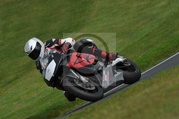 Motorcycle action photographs;Trackday digital images;cadwell;cadwell park photographs;event digital images;eventdigitalimages;motor racing louth lincolnshire;no limits trackdays;peter wileman photography;trackday;trackday photos