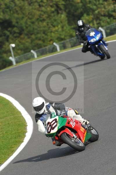 Motorcycle action photographs;Trackday digital images;cadwell;cadwell park photographs;event digital images;eventdigitalimages;motor racing louth lincolnshire;no limits trackdays;peter wileman photography;trackday;trackday photos