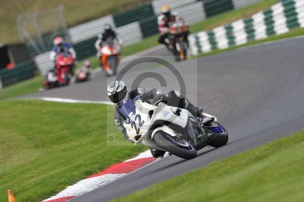 Motorcycle action photographs;Trackday digital images;cadwell;cadwell park photographs;event digital images;eventdigitalimages;motor racing louth lincolnshire;no limits trackdays;peter wileman photography;trackday;trackday photos