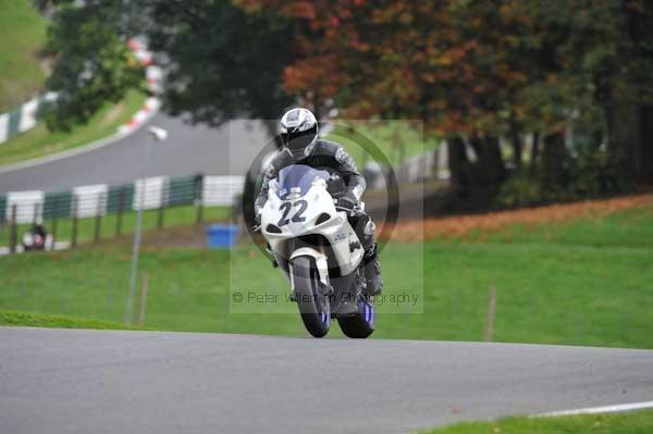 Motorcycle action photographs;Trackday digital images;cadwell;cadwell park photographs;event digital images;eventdigitalimages;motor racing louth lincolnshire;no limits trackdays;peter wileman photography;trackday;trackday photos