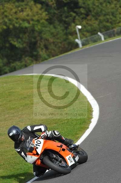 Motorcycle action photographs;Trackday digital images;cadwell;cadwell park photographs;event digital images;eventdigitalimages;motor racing louth lincolnshire;no limits trackdays;peter wileman photography;trackday;trackday photos