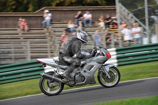 Motorcycle action photographs;Trackday digital images;cadwell;cadwell park photographs;event digital images;eventdigitalimages;motor racing louth lincolnshire;no limits trackdays;peter wileman photography;trackday;trackday photos