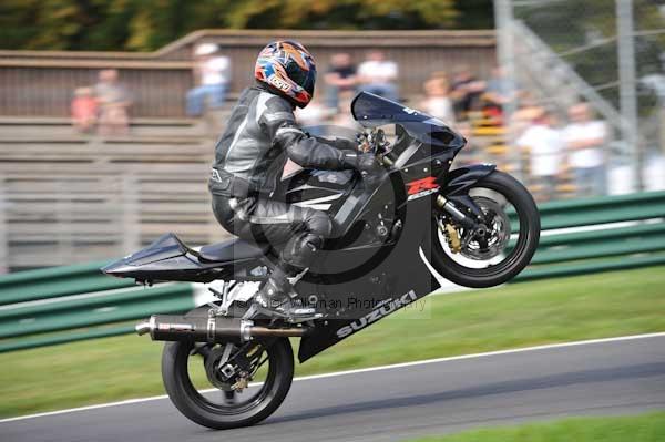 Motorcycle action photographs;Trackday digital images;cadwell;cadwell park photographs;event digital images;eventdigitalimages;motor racing louth lincolnshire;no limits trackdays;peter wileman photography;trackday;trackday photos