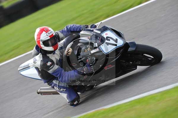 Motorcycle action photographs;Trackday digital images;cadwell;cadwell park photographs;event digital images;eventdigitalimages;motor racing louth lincolnshire;no limits trackdays;peter wileman photography;trackday;trackday photos