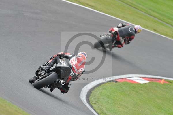 Motorcycle action photographs;Trackday digital images;cadwell;cadwell park photographs;event digital images;eventdigitalimages;motor racing louth lincolnshire;no limits trackdays;peter wileman photography;trackday;trackday photos