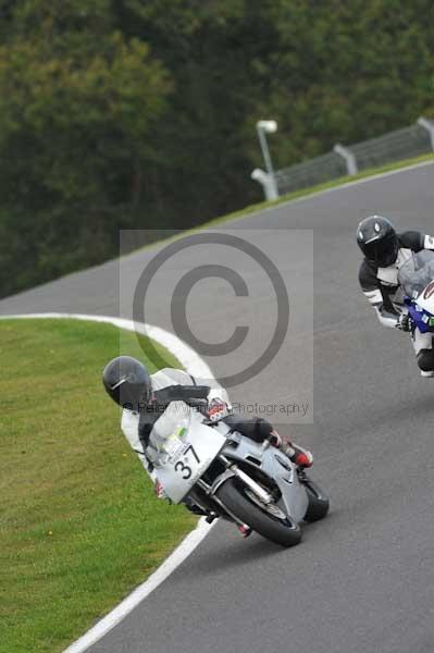 Motorcycle action photographs;Trackday digital images;cadwell;cadwell park photographs;event digital images;eventdigitalimages;motor racing louth lincolnshire;no limits trackdays;peter wileman photography;trackday;trackday photos