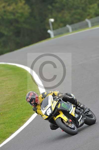Motorcycle action photographs;Trackday digital images;cadwell;cadwell park photographs;event digital images;eventdigitalimages;motor racing louth lincolnshire;no limits trackdays;peter wileman photography;trackday;trackday photos