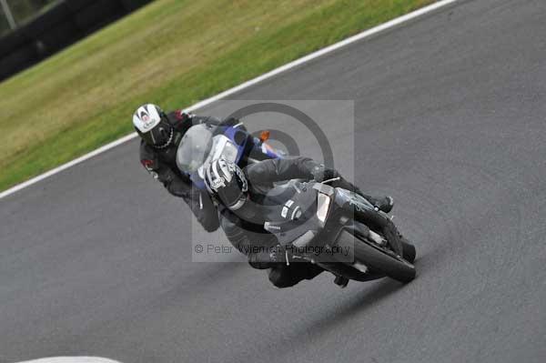 Motorcycle action photographs;Trackday digital images;cadwell;cadwell park photographs;event digital images;eventdigitalimages;motor racing louth lincolnshire;no limits trackdays;peter wileman photography;trackday;trackday photos