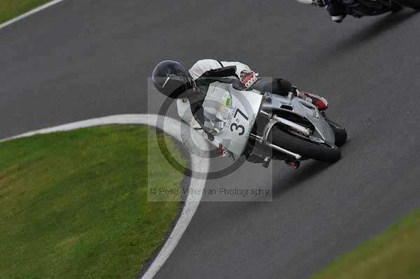 Motorcycle action photographs;Trackday digital images;cadwell;cadwell park photographs;event digital images;eventdigitalimages;motor racing louth lincolnshire;no limits trackdays;peter wileman photography;trackday;trackday photos