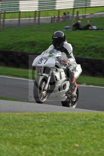 Motorcycle action photographs;Trackday digital images;cadwell;cadwell park photographs;event digital images;eventdigitalimages;motor racing louth lincolnshire;no limits trackdays;peter wileman photography;trackday;trackday photos