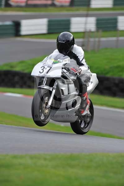 Motorcycle action photographs;Trackday digital images;cadwell;cadwell park photographs;event digital images;eventdigitalimages;motor racing louth lincolnshire;no limits trackdays;peter wileman photography;trackday;trackday photos